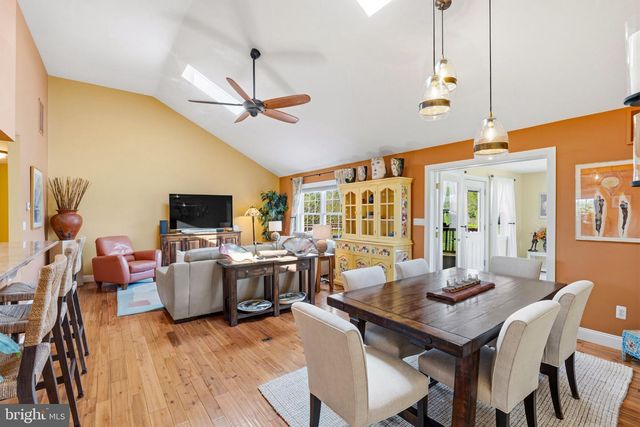 252 EAYRESTOWN RD, Southampton, NJ 08088