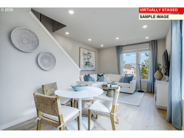 3359 Sw 209TH Ave, Hillsboro, OR 97123