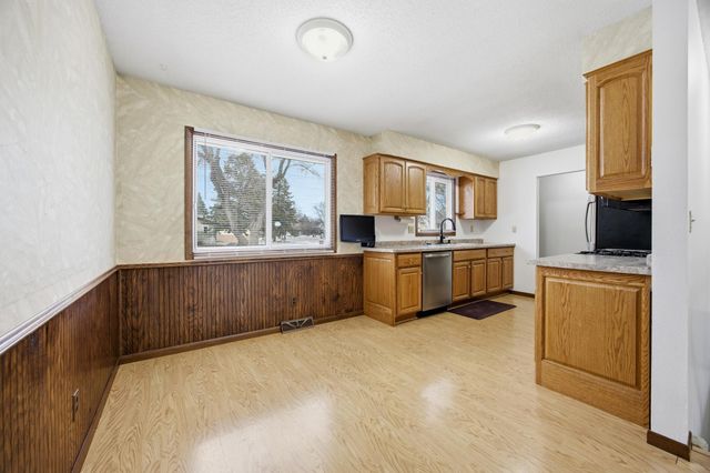 445 Rensvold Boulevard, Moorhead, MN 56560