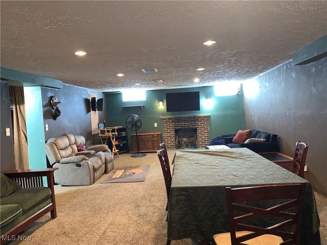 459 Lloyd Road, Euclid, OH 44132