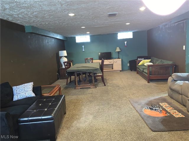 459 Lloyd Road, Euclid, OH 44132