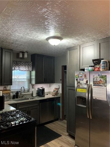 459 Lloyd Road, Euclid, OH 44132