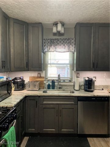 459 Lloyd Road, Euclid, OH 44132