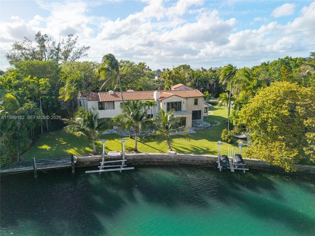 5005 Lakeview Drive, Miami Beach, FL 33140