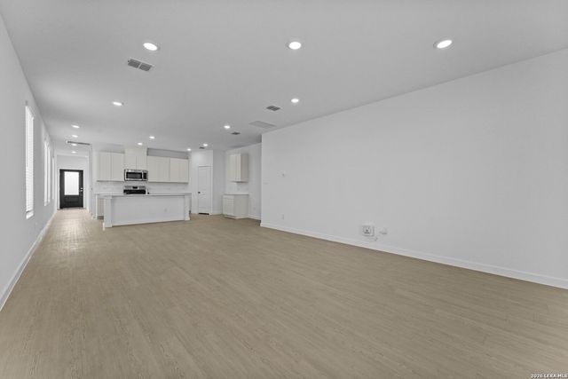 6525 Titan Park, Converse, TX 78109