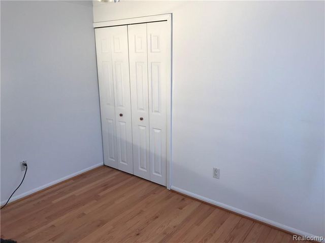 3537 SAN MATEO Road, Waterford Charter Township, MI 48329