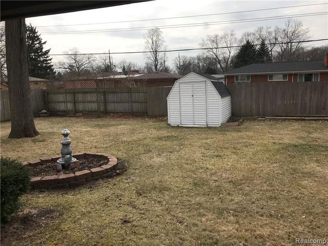 3537 SAN MATEO Road, Waterford Charter Township, MI 48329