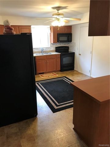 3537 SAN MATEO Road, Waterford Charter Township, MI 48329