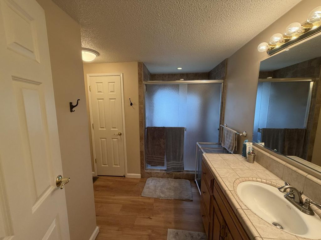 Image 18 of property listing at 8701 N Highway 41 # 50, Fresno, CA 93720