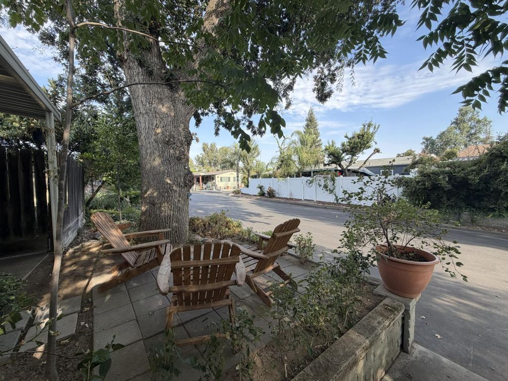 Image 25 of property listing at 8701 N Highway 41 # 50, Fresno, CA 93720