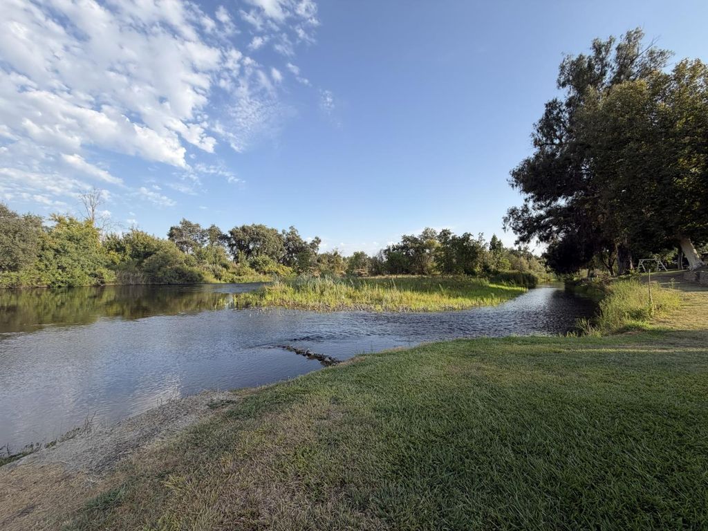 Image 33 of property listing at 8701 N Highway 41 # 50, Fresno, CA 93720