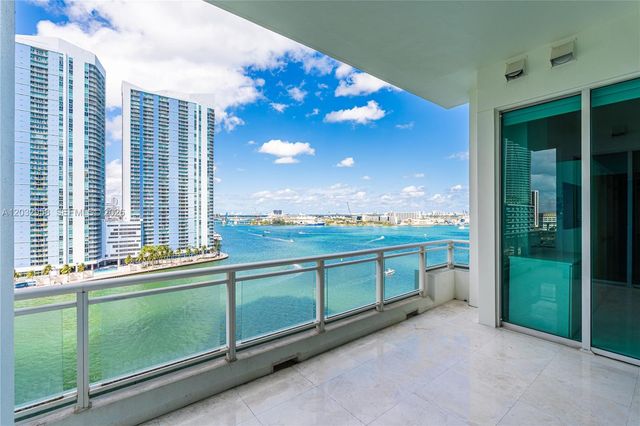 900 Brickell Key Boulevard 1002, Miami, FL 33131