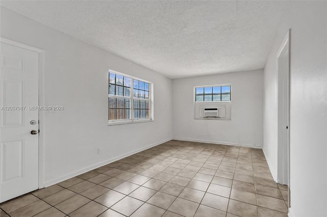 2525 Superior Street 4, Opa-Locka # 4, Opa Locka, FL 33054