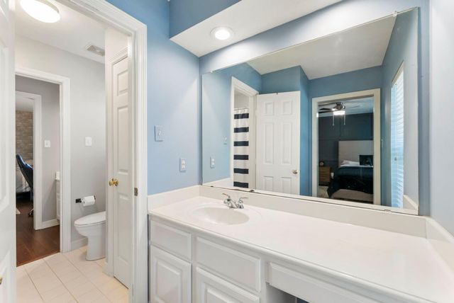 135 W Slatestone Circle, The Woodlands, TX 77382