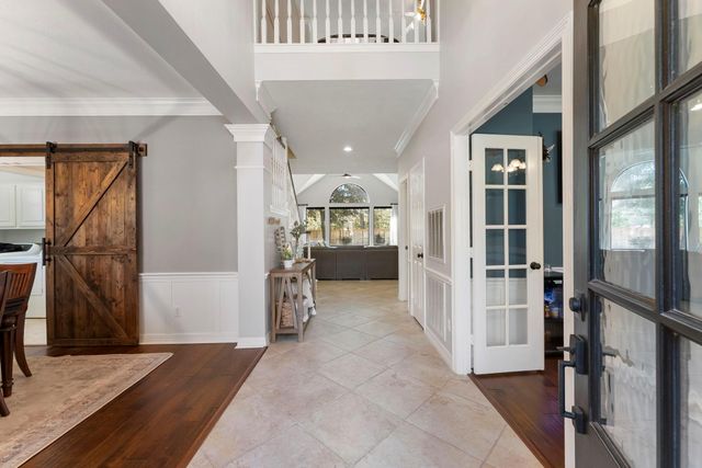 135 W Slatestone Circle, The Woodlands, TX 77382