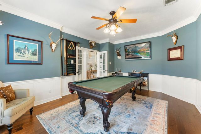 135 W Slatestone Circle, The Woodlands, TX 77382