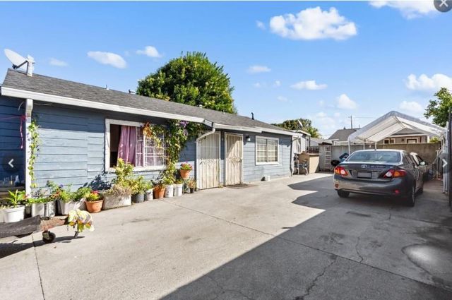 2148 Ralmar Avenue, East Palo Alto, CA 94303