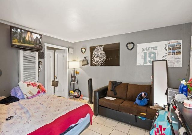 2148 Ralmar Avenue, East Palo Alto, CA 94303