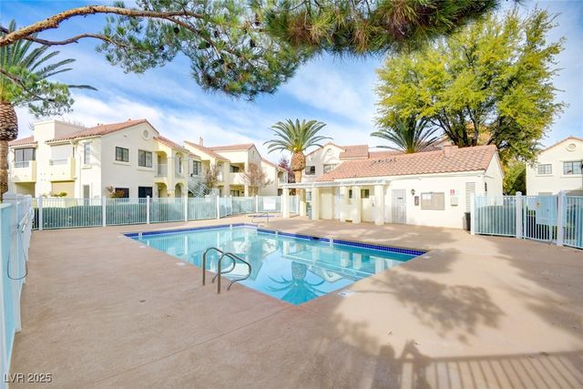 4835 South Torrey Pines Drive 104, Las Vegas, NV 89103