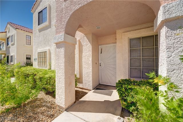 4835 South Torrey Pines Drive 104, Las Vegas, NV 89103