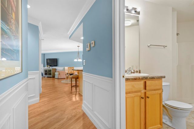 5 Sterling Hill Ln Apt 514, Exeter, NH 03833