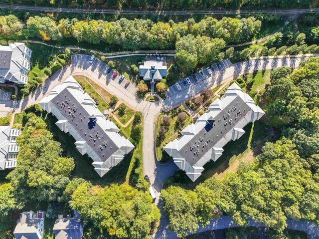 5 Sterling Hill Ln Apt 514, Exeter, NH 03833