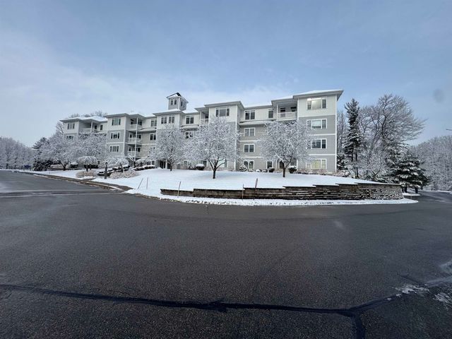 5 Sterling Hill Ln Apt 514, Exeter, NH 03833