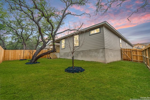 3770 COPPER RIV, Bulverde, TX 78163