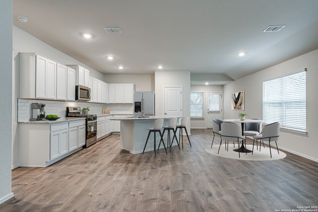 3770 COPPER RIV, Bulverde, TX 78163
