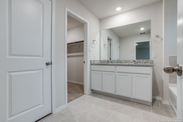 3770 COPPER RIV, Bulverde, TX 78163