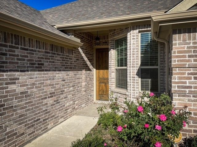 724 Westgate Drive, Aledo, TX 76008