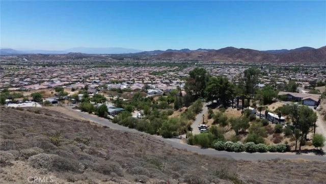 24200 Beverly, Menifee, CA 92587