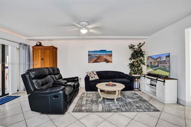 2355 NW 36th Ave, Coconut Creek, FL 33066