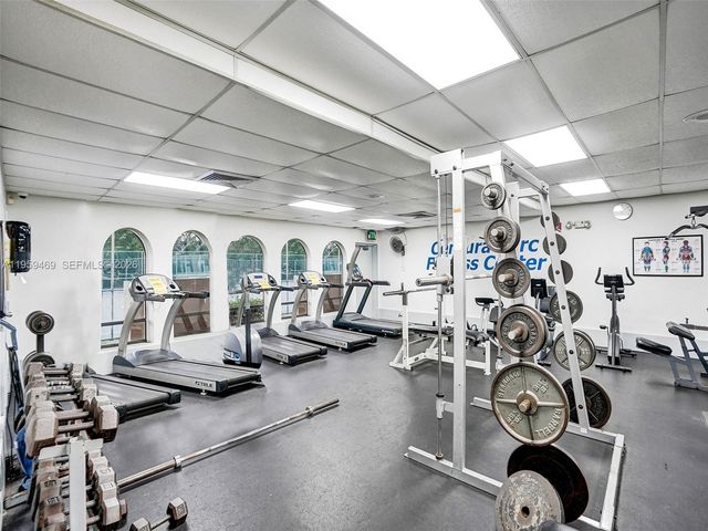 2355 NW 36th Ave, Coconut Creek, FL 33066