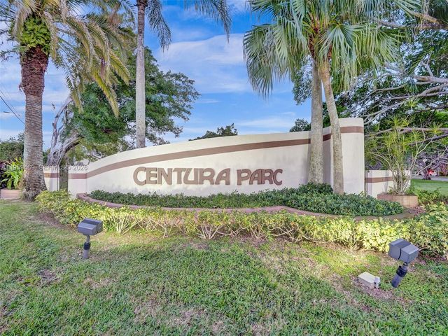 2355 NW 36th Ave, Coconut Creek, FL 33066