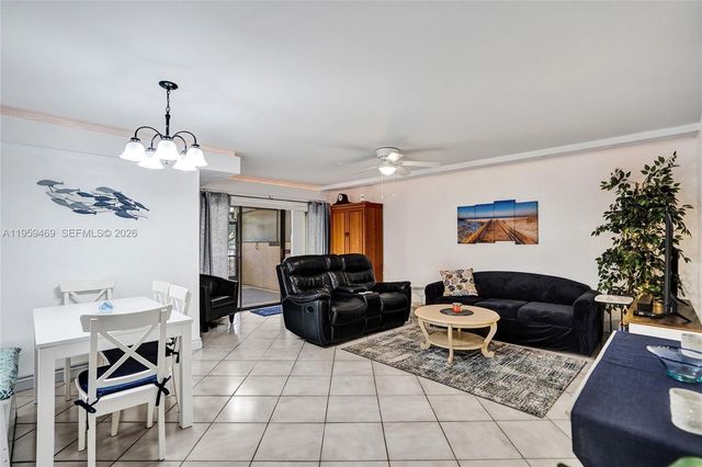 2355 NW 36th Ave, Coconut Creek, FL 33066