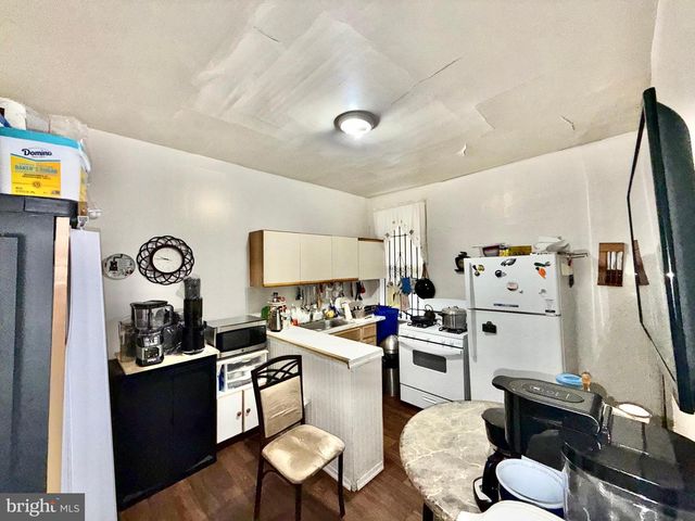 638 W MAYFIELD ST, Philadelphia, PA 19133