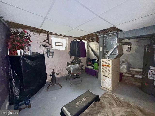 638 W MAYFIELD ST, Philadelphia, PA 19133