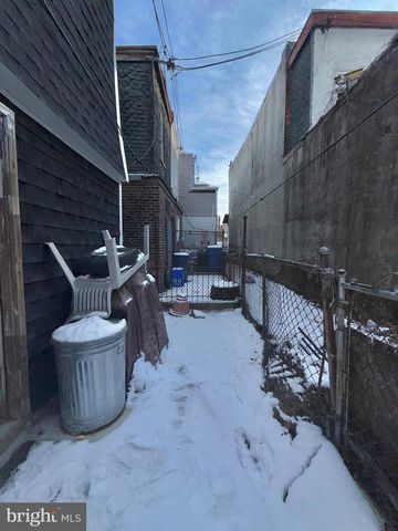 638 W MAYFIELD ST, Philadelphia, PA 19133