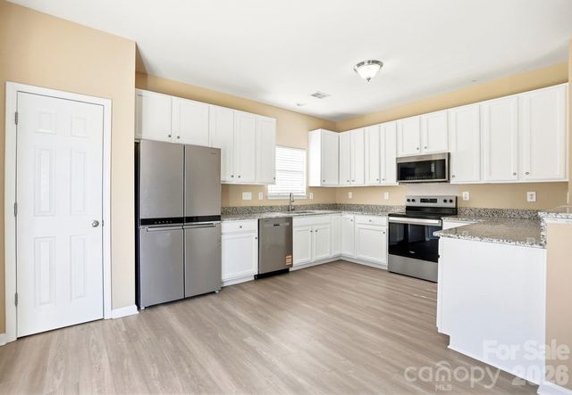 3043 Streamlet Way, Monroe, NC 28110