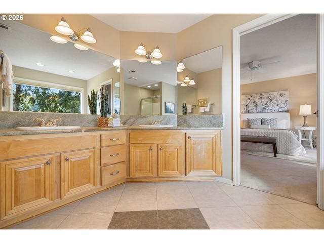 14550 Sw 130TH Ave, Portland, OR 97224