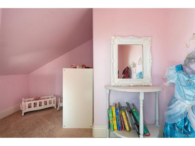 5412 Wells Fargo Dr, Colorado Springs, CO 80918