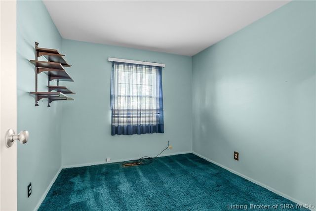 907 Springdale Drive, Jeffersonville, IN 47130