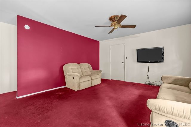 907 Springdale Drive, Jeffersonville, IN 47130