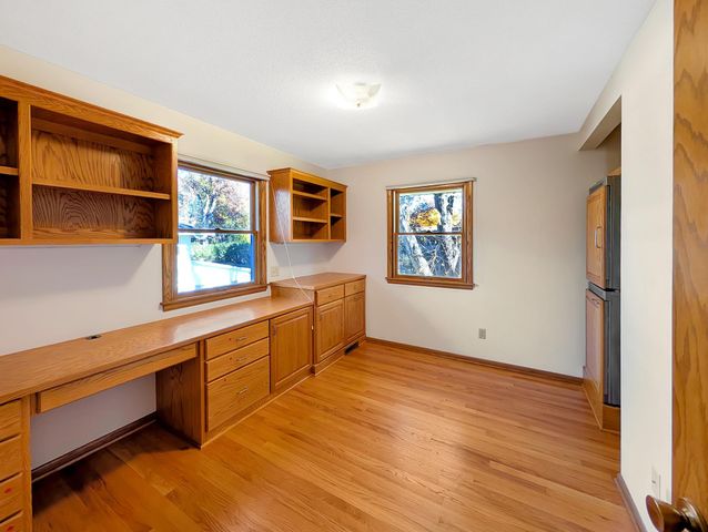 5920 Wisconsin Circle N, New Hope, MN 55428