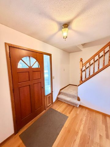 5920 Wisconsin Circle N, New Hope, MN 55428