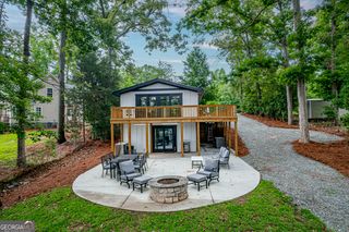 233 Lakeshore Drive, Eatonton, GA 31024