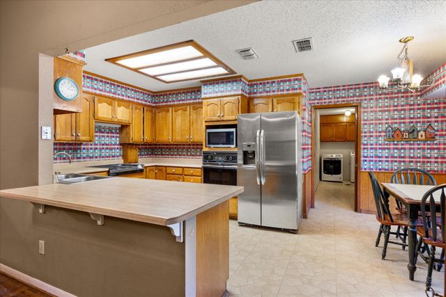 515 Spring Meadow Street, Stephenville, TX 76401