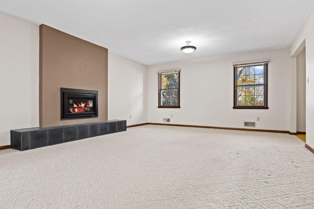 980 Island Lake Avenue, Shoreview, MN 55126