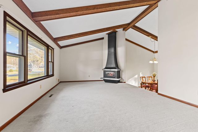 980 Island Lake Avenue, Shoreview, MN 55126